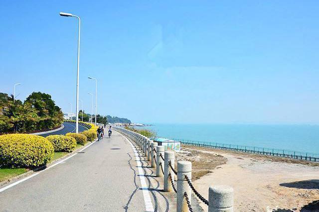 廈門雙飛5日游 一價全含0自費，鼓浪嶼、華安土樓、鷺江夜游、5D大咖秀享，用土樓特色餐+海鮮大咖鍋